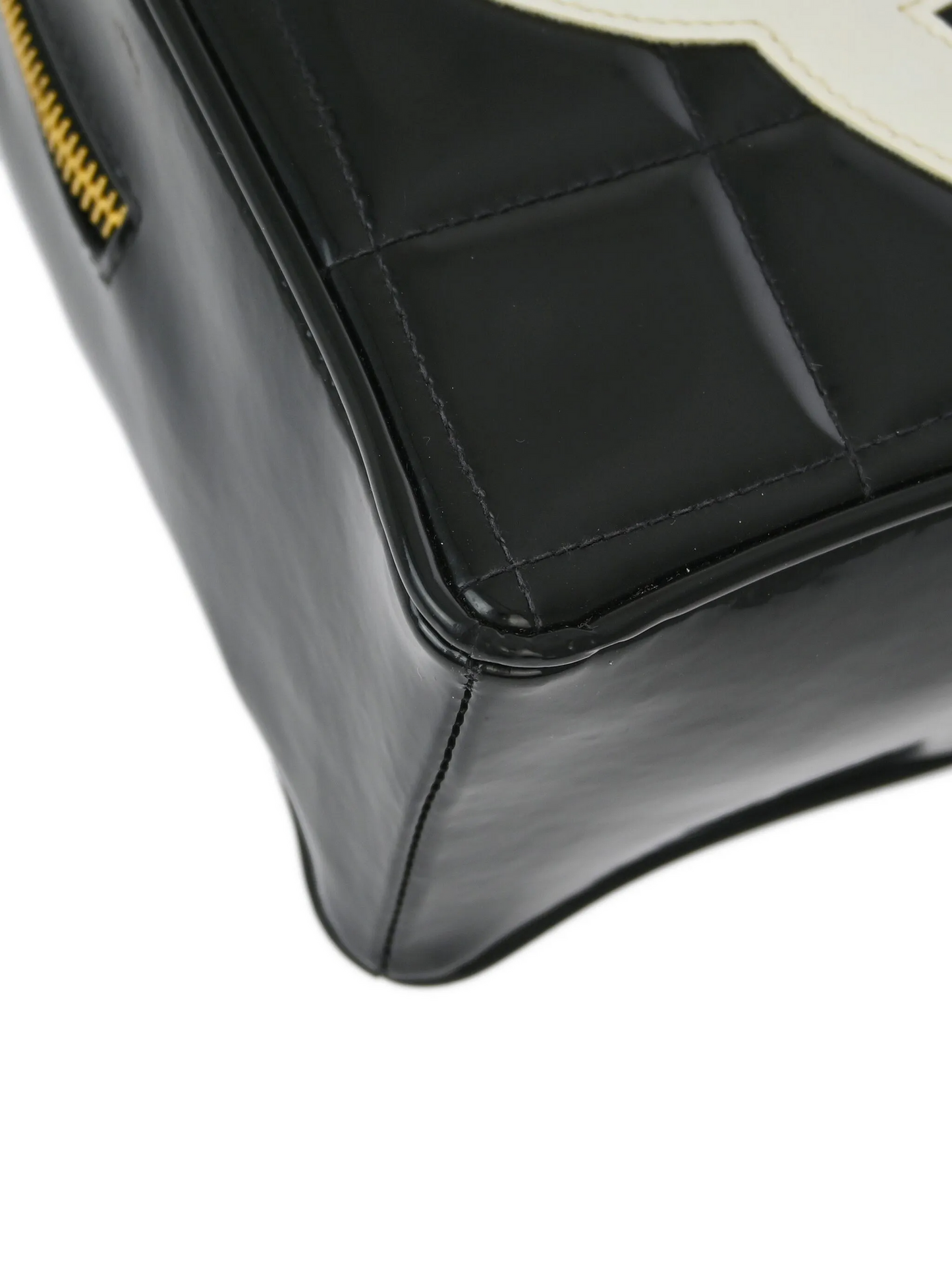 Heart-Shaped Vanity Bag – Camellia Vintage Tokyo